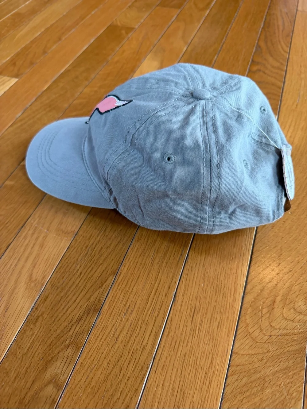 New NWT Kohls SO Brand Adjustable Baseball Hat Cap Gray Embroidered Red Fox